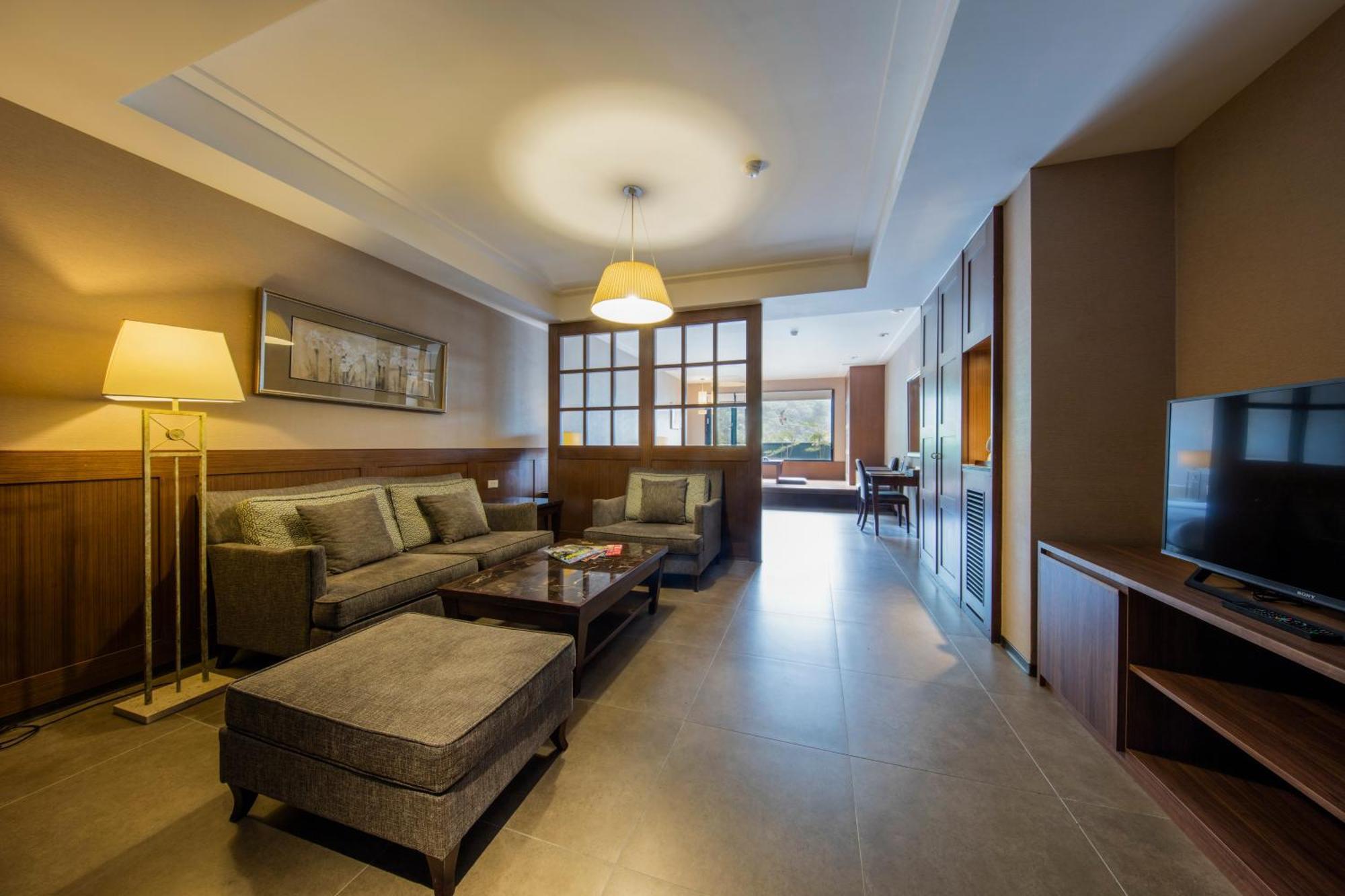 Great Roots Forestry Spa Resort Quận Tam Hạp Ngoại thất bức ảnh